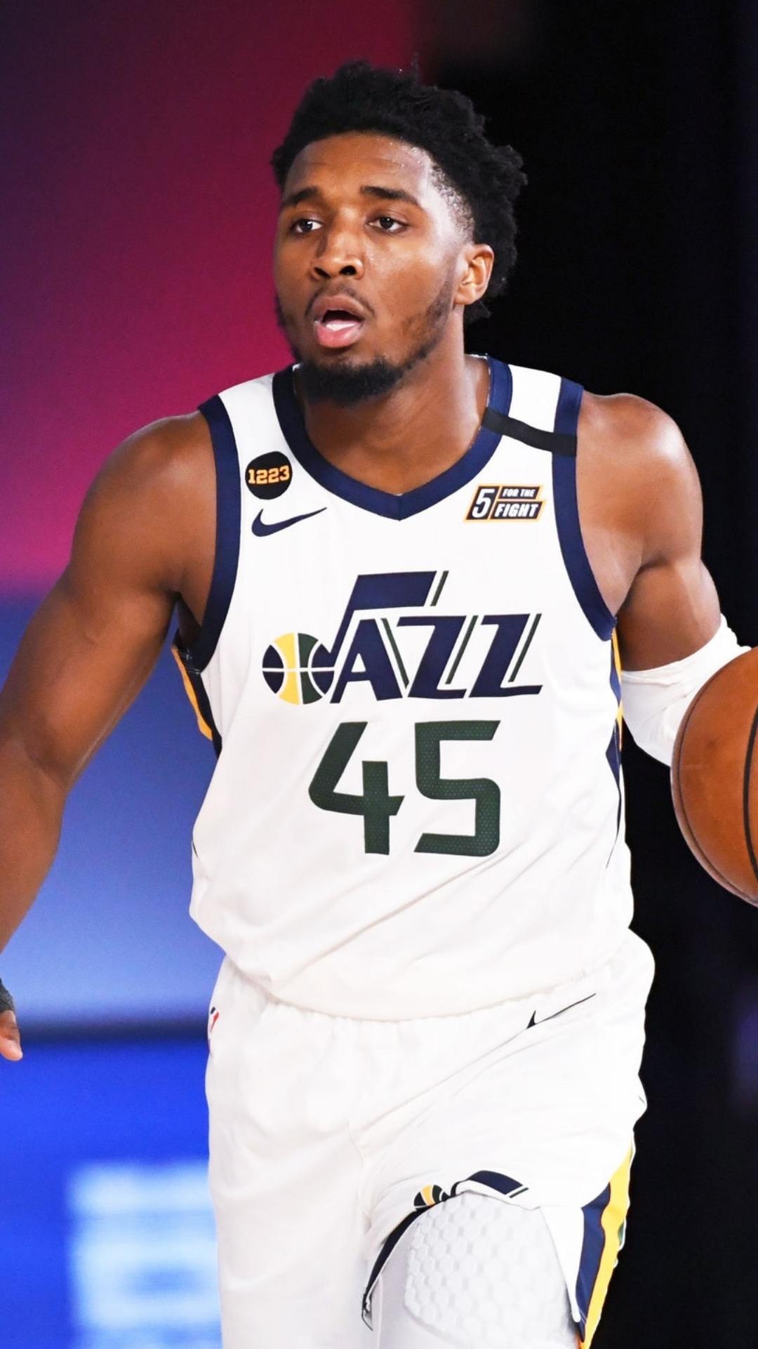 Donovan Mitchell Trade With New York Knicks Is Going Through Struggles 