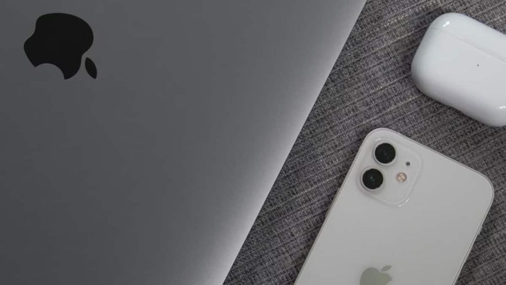 आईफोन से लेकर मैकबुक तक, ऐप्पल के सारे प्रोडक्ट्स पर धमाका छूट, यहां शुरू हो गई सेल